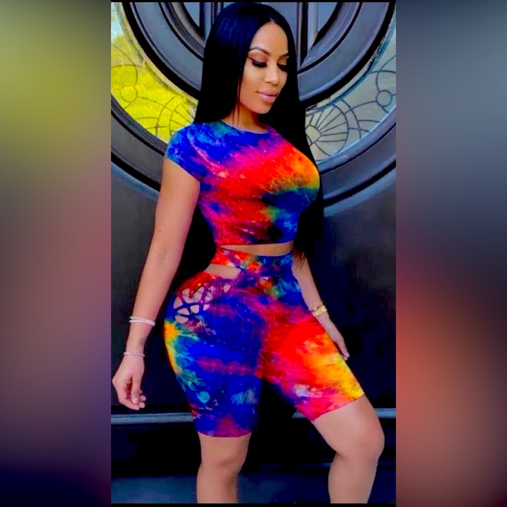 Sexy Misses 2 Piece Short Set w/ String Up Sides. Beautiful The Dye Design